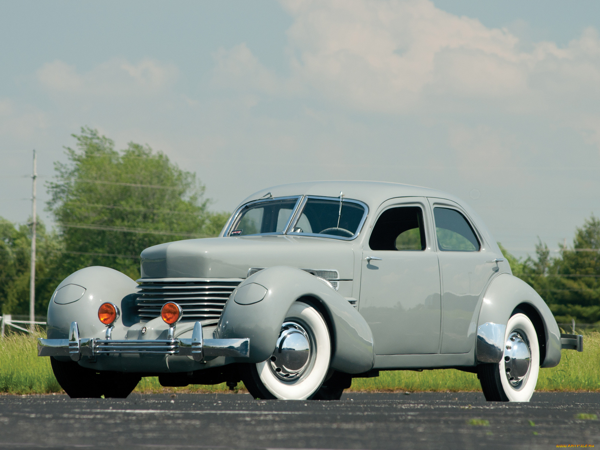 Cord 812 Beverly sedan 1937